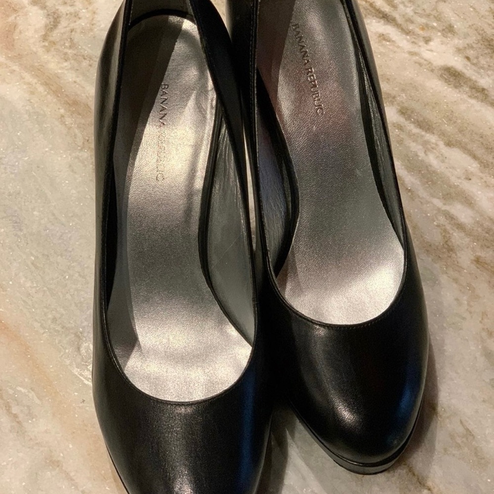 Banana Republic Sexy Elegant Classic Chunky Block Black High Heels Shoes 8.5 - Picture 4 of 5